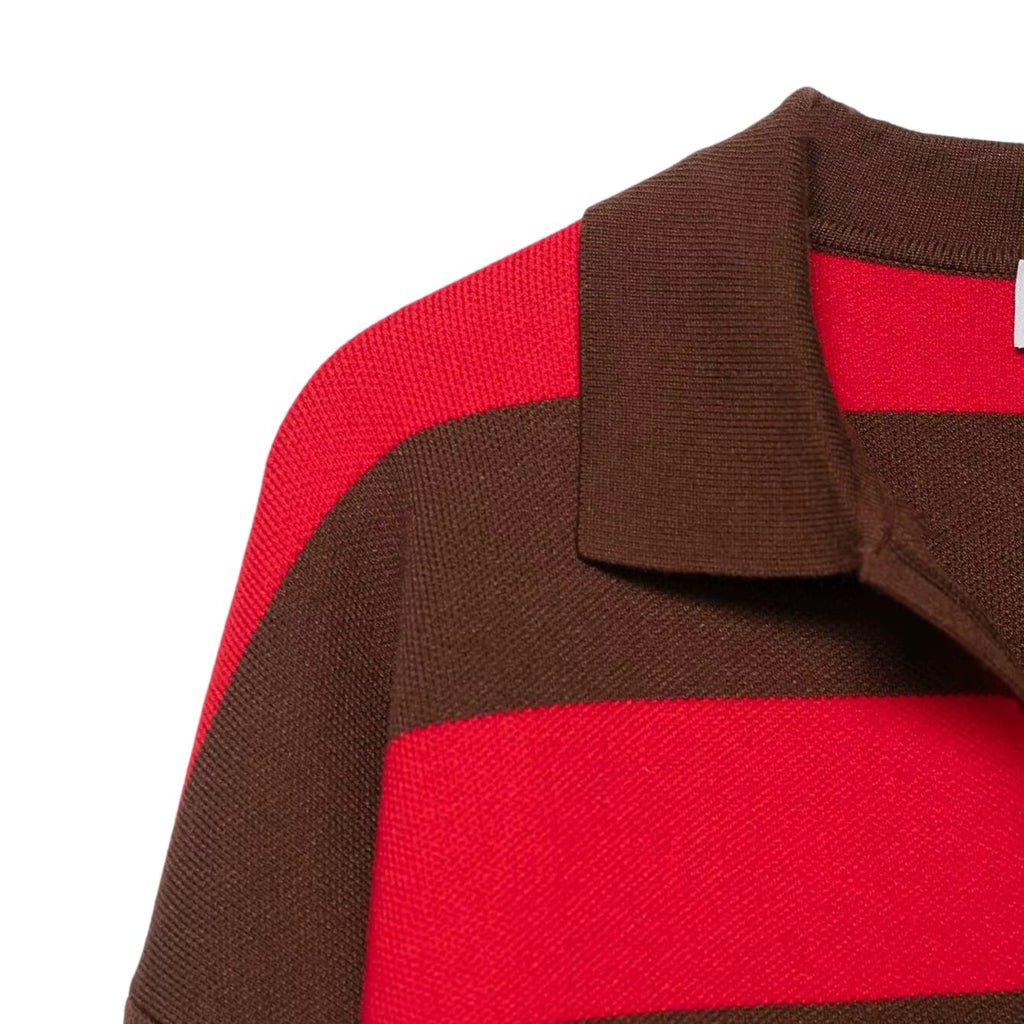 Gestreifter Strickpullover