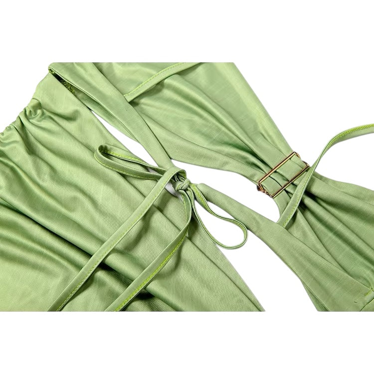 Sommerkleid mit Cut-Out und Blumenmuster