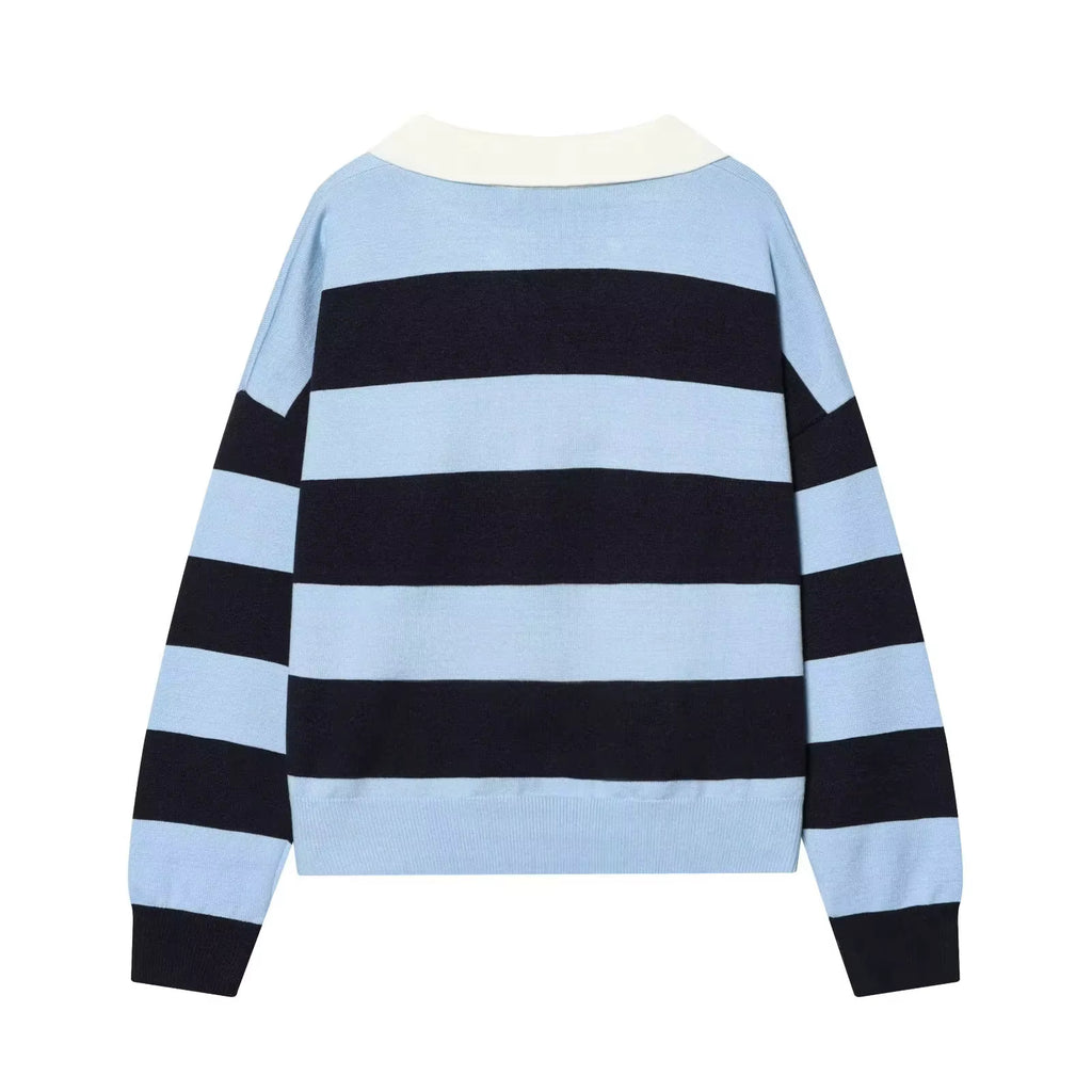 Gestreifter Strickpullover